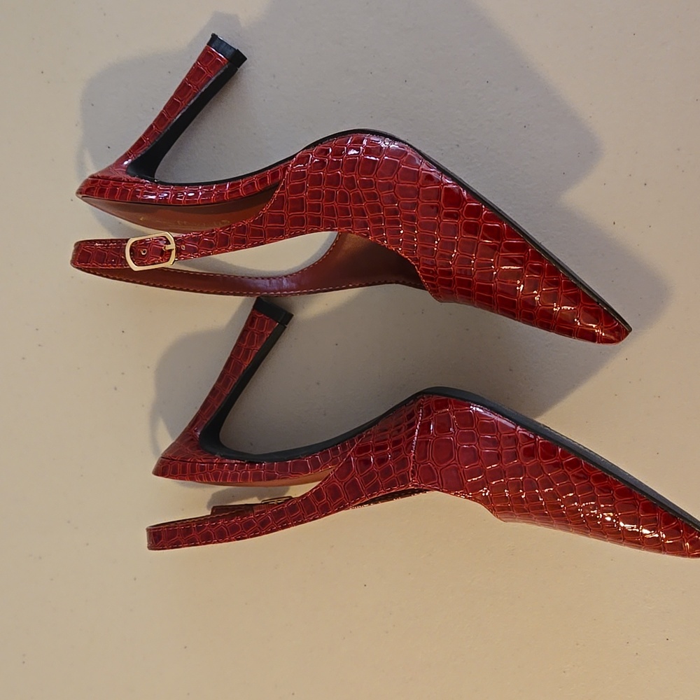 RED 3.5" PUMPS - Picture 5 of 7